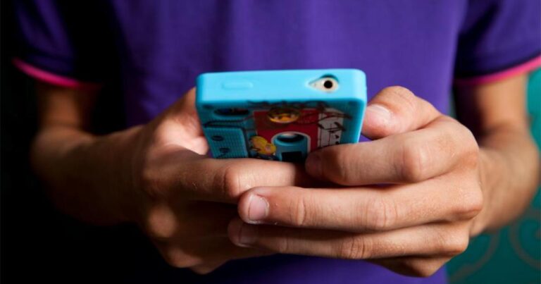 Apl kawalan ibu bapa terbaik untuk iPhone dan Android Apl kawalan ibu bapa terbaik untuk iPhone dan Android
